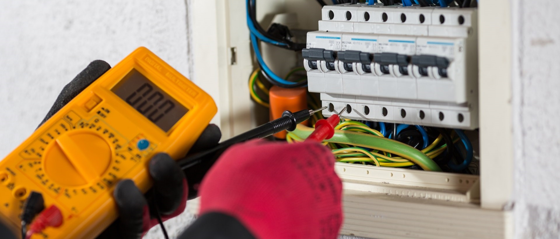 Electricians WD7